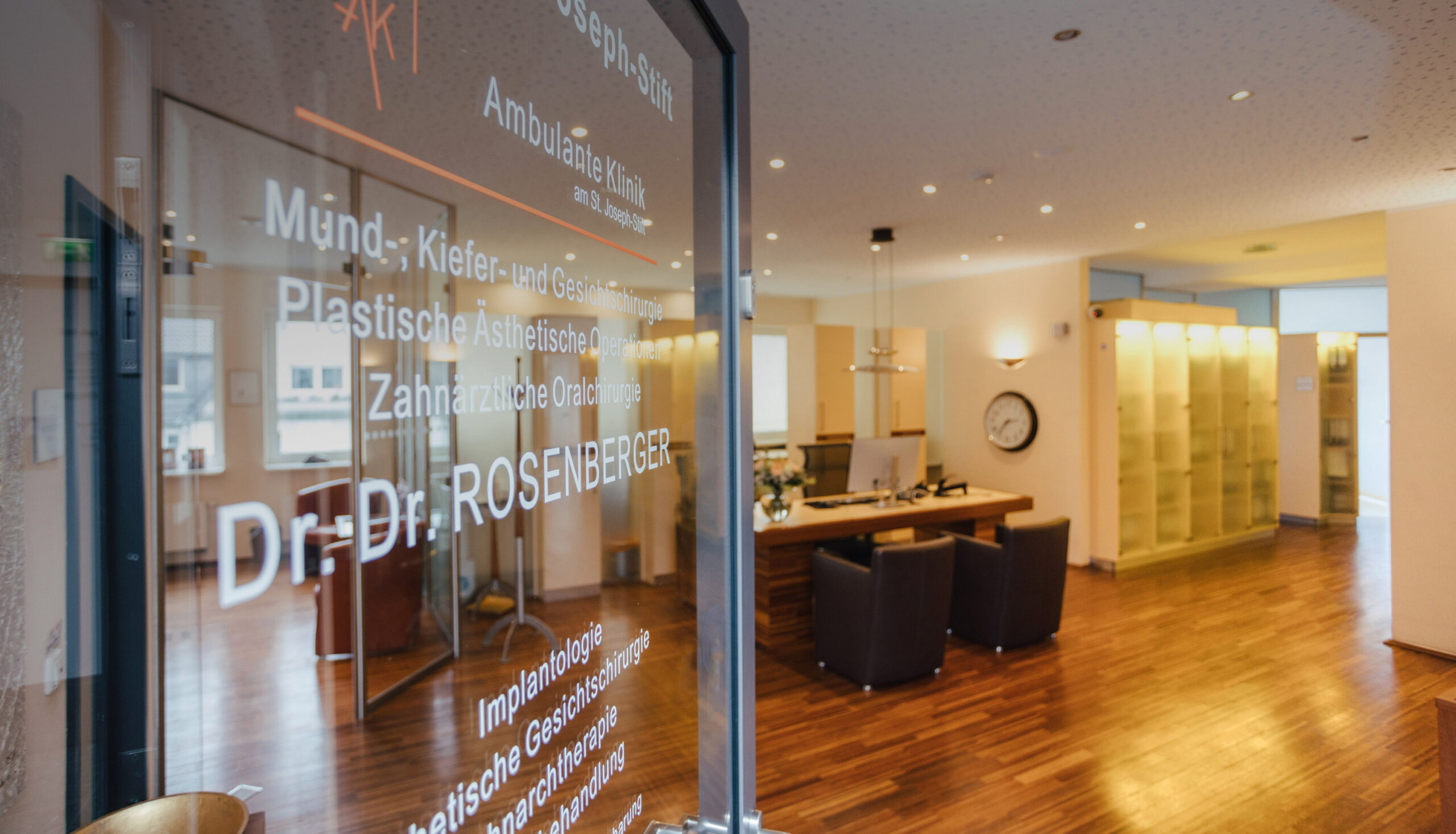 Praxis für Mund-, Kiefer- und Gesichtschirurgie am St. Joseph-Stift in Bremen